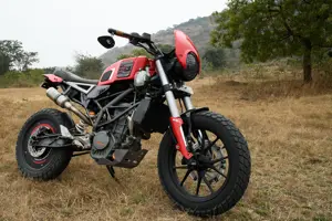 KTM BWG 200 by Autologue Design