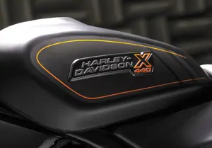 Hero-Harley X440 Cruiser Motorcycle