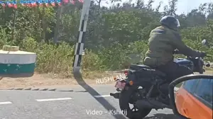 Royal Enfield Shotgun 650 (Image Credit - Rushlane)