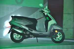 2014 New Hero Pleasure Side View 'Gray'