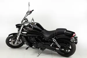 Hyosung GV650