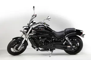 Hyosung GV650