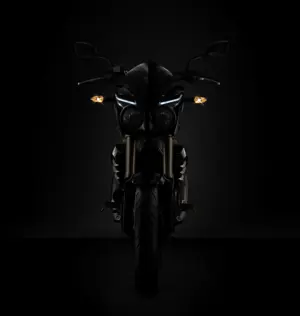 Official Photo of Mahindra Mojo 300