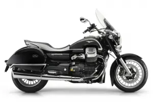 Moto Guzzi California 1400 Touring Side View 'Black'