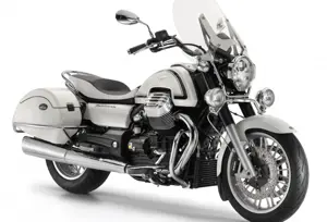 Moto Guzzi California 1400 Touring Front 3-Quarter 'White'