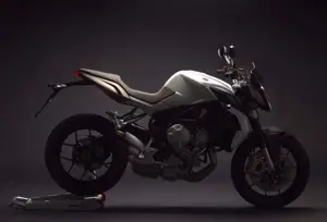 MV Agusta Brutale 675 Side View