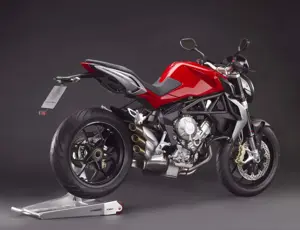 MV Agusta Brutale 675 Rear 3-Quarter