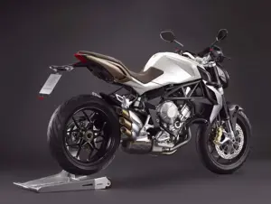 MV Agusta Brutale 675 Rear 3-Quarter