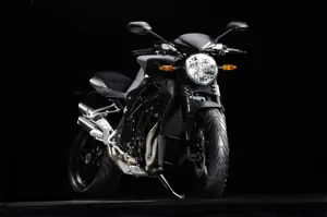 MV Agusta Brutale R 1090 Front 3-Quarter