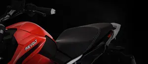 Revolt RV400