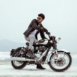 New Royal Enfield Classic 350 Official Wallpaper