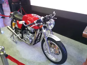 Royal Enfield Cafe Racer