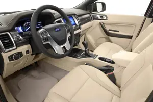 2015 Ford Endeavour