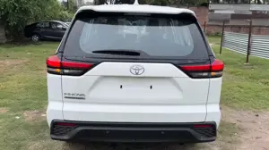 Toyota Innova HyCross G Base Variant - Taxi Model