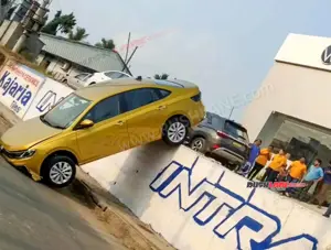 Volkswagen Virtus Crashed At The Time Of Delivery