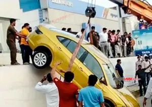 Volkswagen Virtus Crashed At The Time Of Delivery