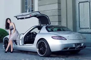 Mercedes-Benz SLS AMG
