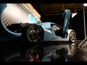 2010 Marussia B1
