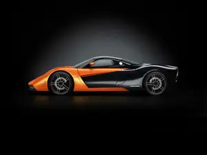 2010 Marussia B1
