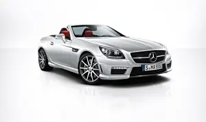 2014 Mercedes SLK 55 AMG Front 3-Quarter