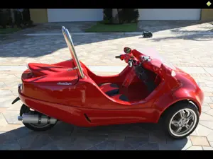Scoot Coupe