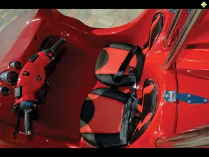 Scoot Coupe