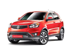 2014 Ssangyong Korando C Front 3-Quarter