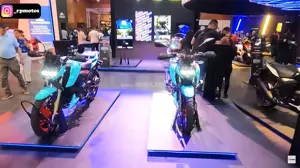 Miami Blue TVS Apache 200