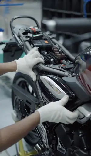 Bajaj Starts Manufacturing Triumph Speed 400 in India