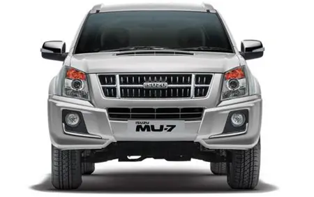 Isuzu MU-7 Automatic