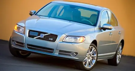 Volvo S80 Petrol V8 (2013)