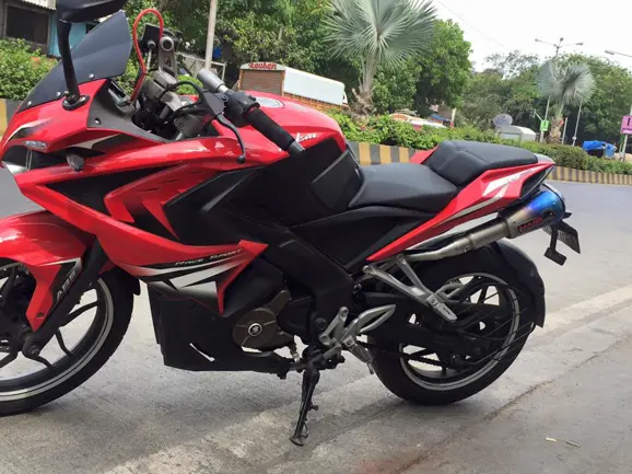 Modified Bajaj Pulsar RS200