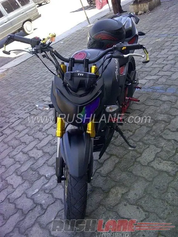 TVS Apache RTR 200 Premium Street