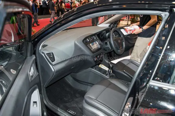 Hyundai-i20-Sport-2016-GIIAS-Indonesia-8