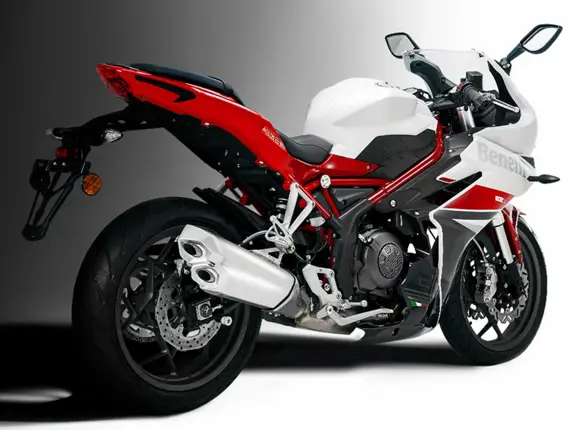 Benelli Tornado 302R