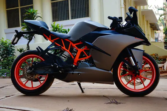 KTM RC390 Charcoal Grey Wrap by WrapCraft
