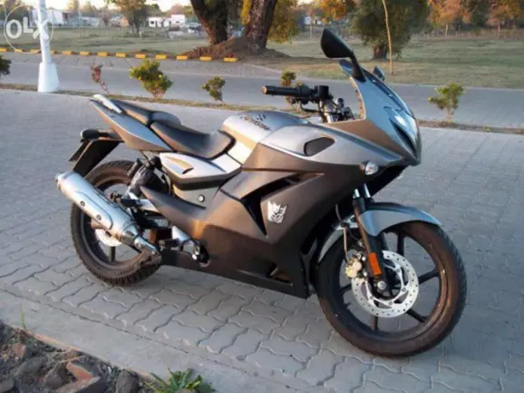 Modified Bajaj Pulsar 220F