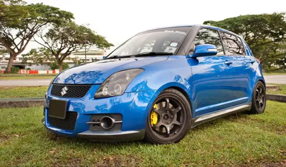 suzuki-swift-turbo