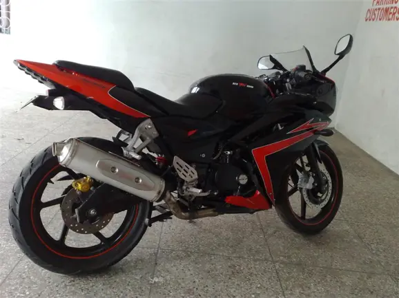 Modified Bajaj Pulsar 220F