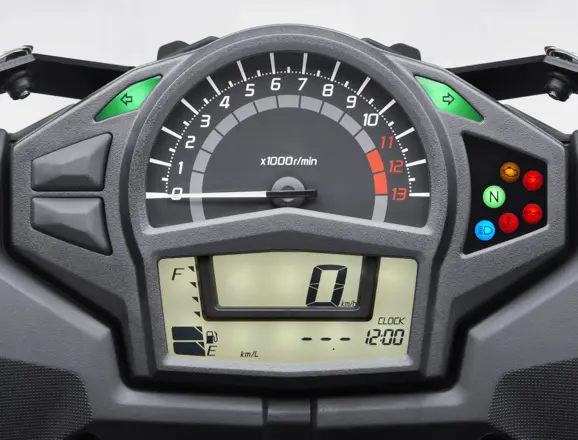 2013_kawasaki_ninja_650_4