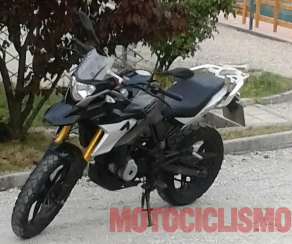 bmw-g310-gs-spied-black
