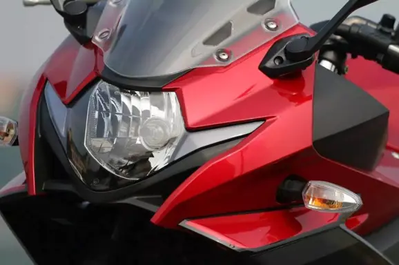 Suzuki GSX-250R