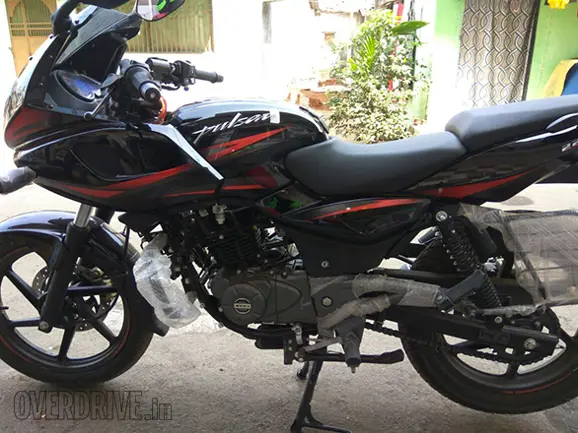 baja-pulsar-220-f-7