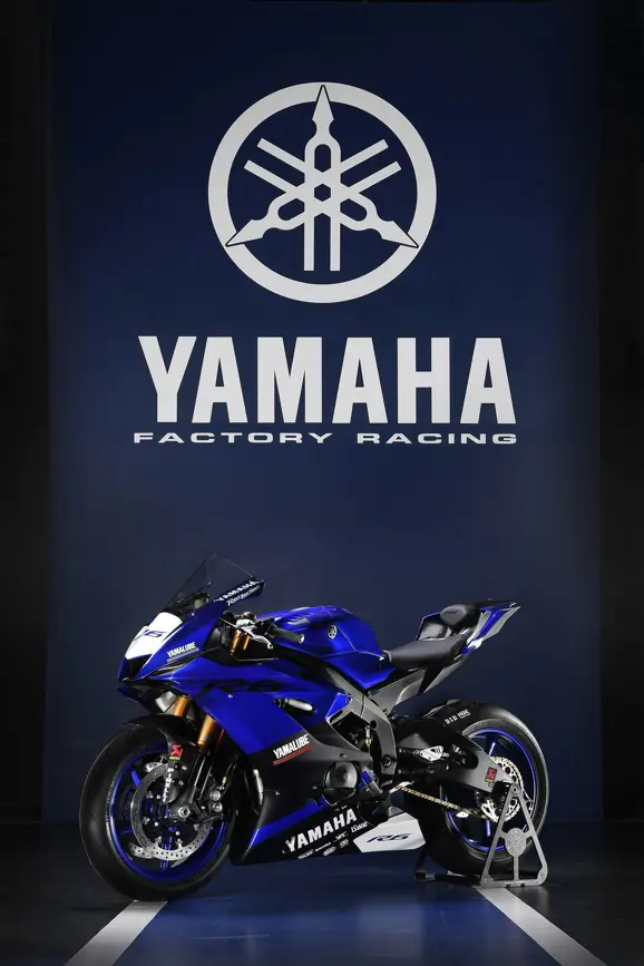 cw1116-2017-yamaha-r6-racebike-image-19