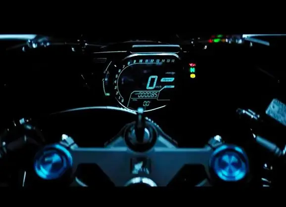 honda-cbr250rr-instrument-console