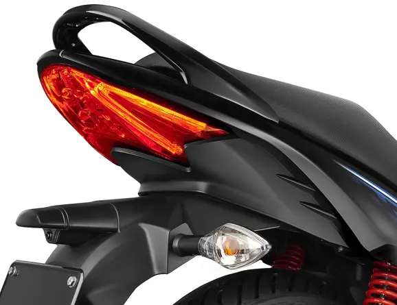 2017-hero-glamour-fi-fuel-injected-taillamp