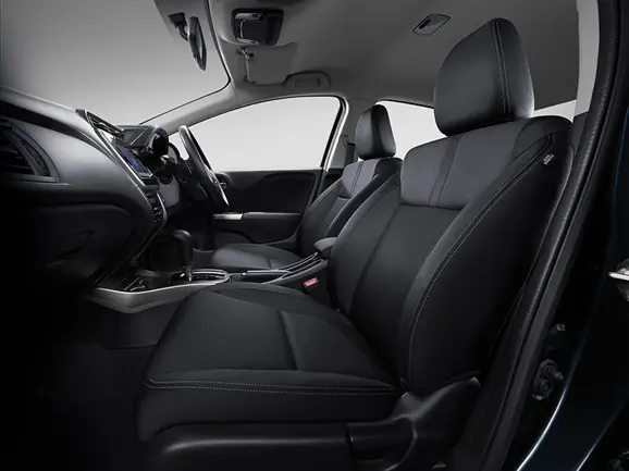 2017-honda-city-facelift-cabin-thailand