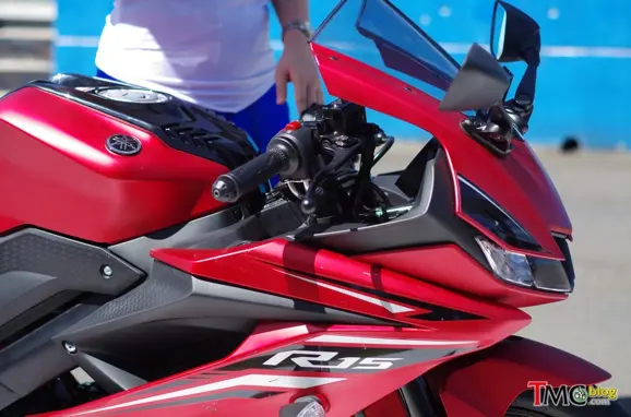 yamaha_r15_2017_009
