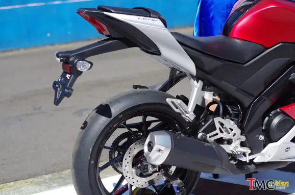 yamaha_r15_2017_017