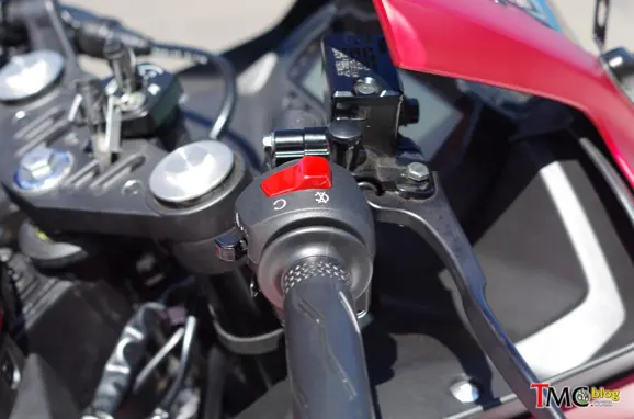 yamaha_r15_2017_022